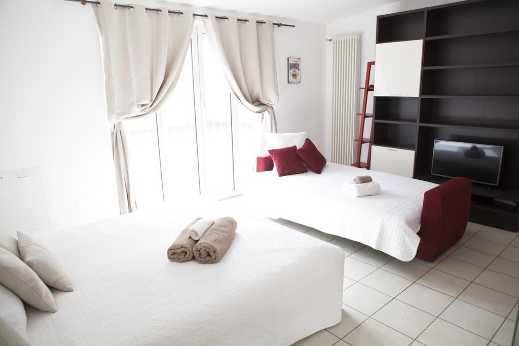 Alessia'S Flat - Loreto Mediolan Zewnętrze zdjęcie